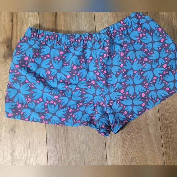 Patagonia Barely Baggies Shorts Women's Large Dolomite Blue - Picture 2 of 4